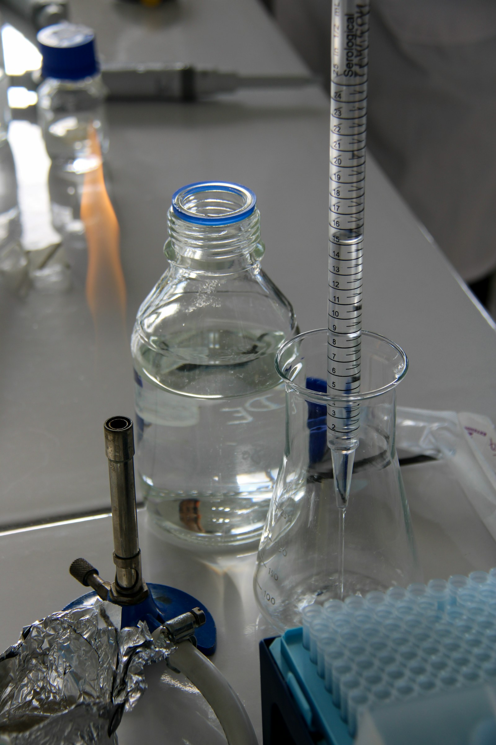 Laboratory glassware accompanying an ex vivo formulation research summary